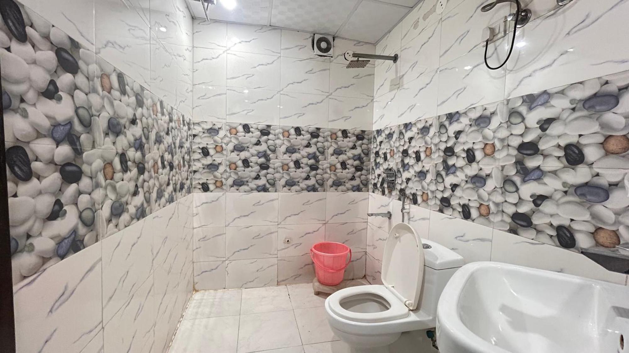 Hotel Platinum With Free Pickup-Delhi Airport 뉴델리 외부 사진
